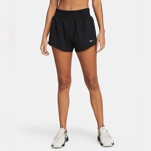 NWT Women's Dri-FIT Shorts Sz S